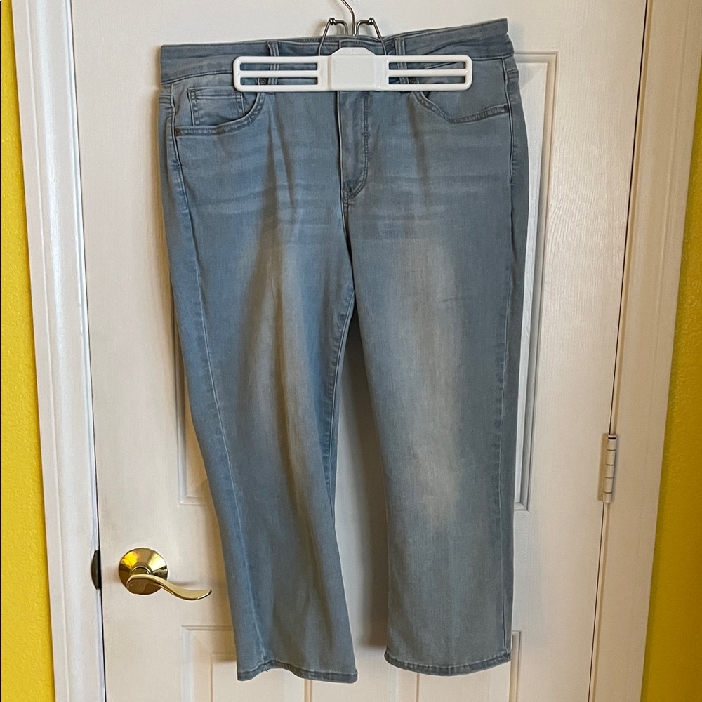 NYDJ Light Blue Cropped Jeans